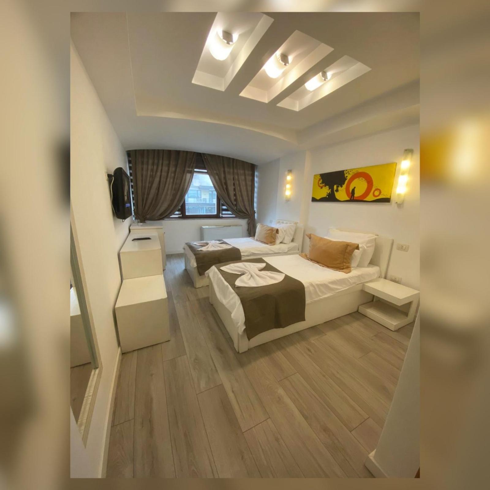 Theranda Hotel Prizren Buitenkant foto